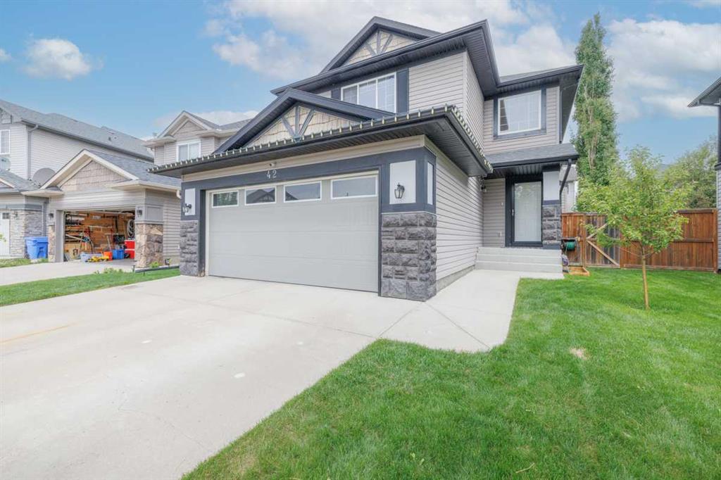 Picture of 42 Royal Birch Landing NW, Calgary Real Estate Listing