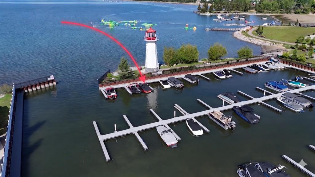 Picture of 171, 5230 Lakeshore Drive , Sylvan Lake Real Estate Listing