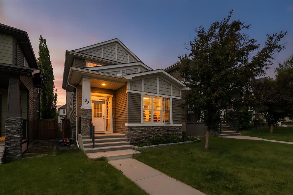 Picture of 88 Evansdale Landing NW, Calgary Real Estate Listing