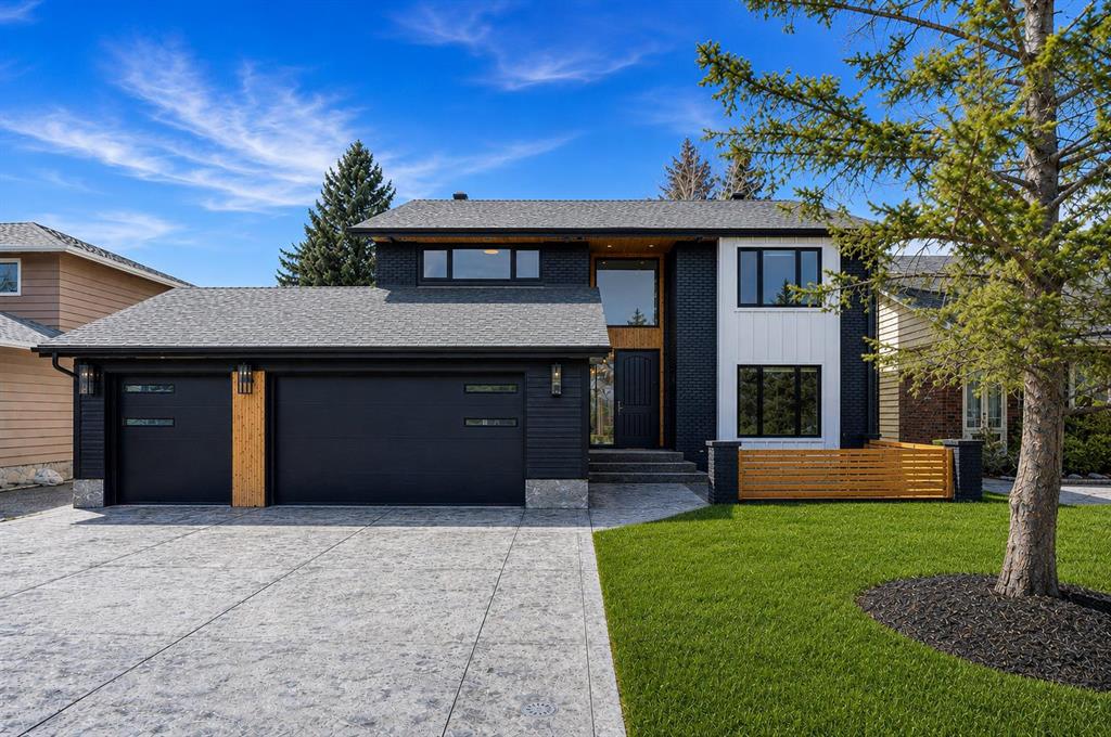 Picture of 119 Canterville Road SW, Calgary Real Estate Listing