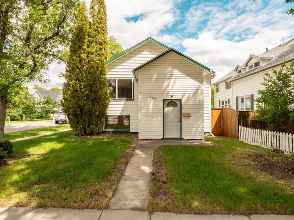 Picture of 803 6 Street S, Lethbridge Real Estate Listing