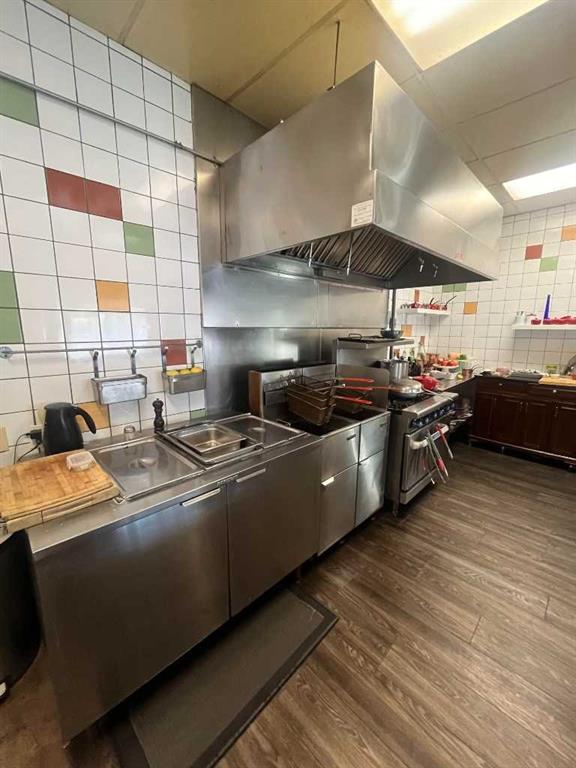 Picture of Calgary Real Estate Listing