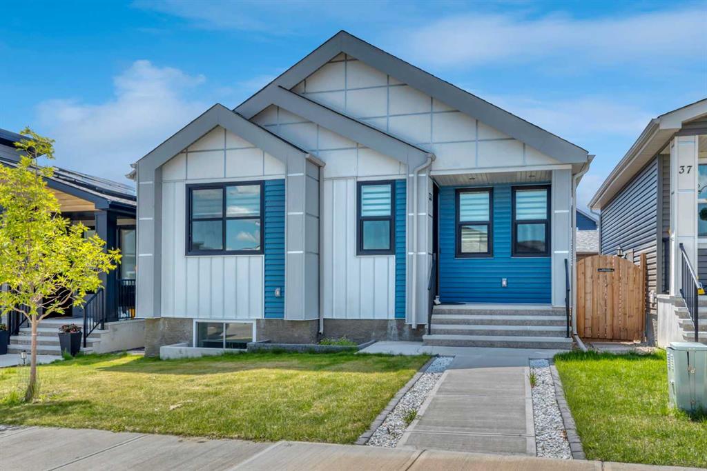 Picture of 33 Lucas Rise NW, Calgary Real Estate Listing