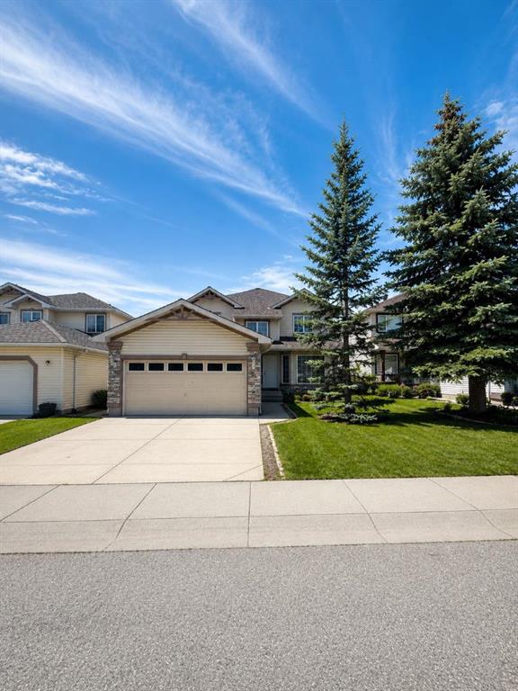 Picture of 427 Rocky Ridge Bay NW, Calgary Real Estate Listing