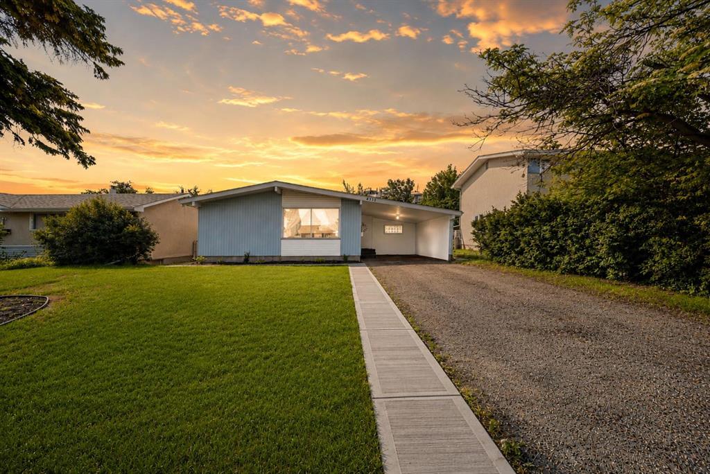 Picture of 4233 33 Street , Red Deer Real Estate Listing