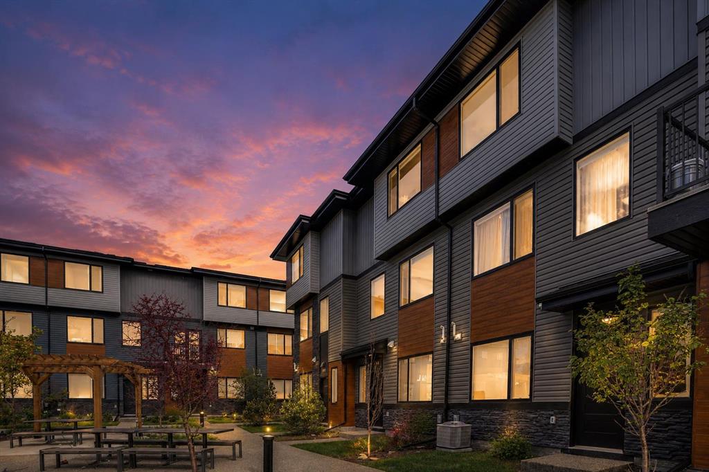 Picture of 104 Corner Glen Circle NE, Calgary Real Estate Listing