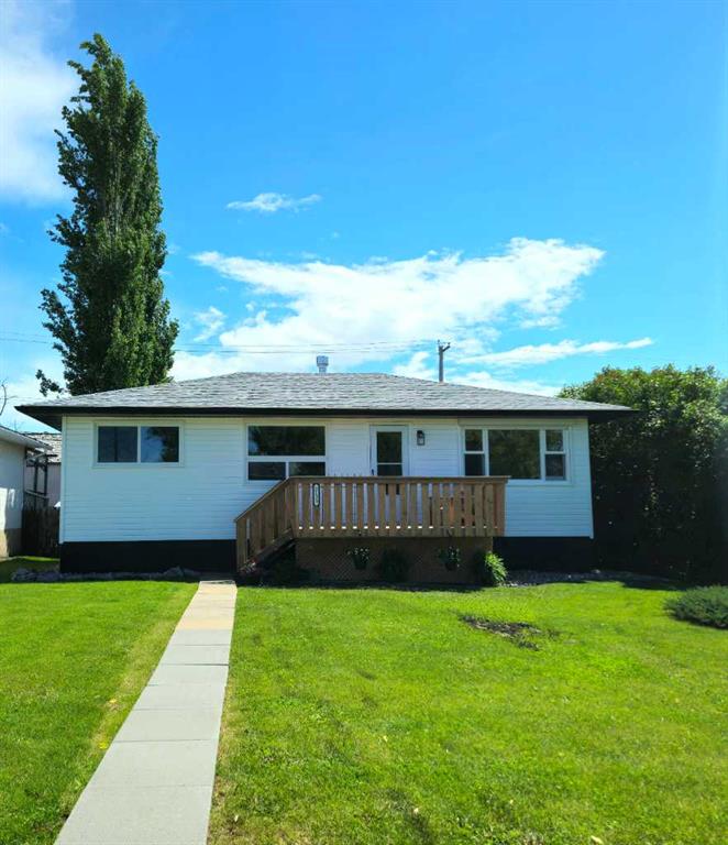 Picture of 2133 21 Avenue , Bowden Real Estate Listing