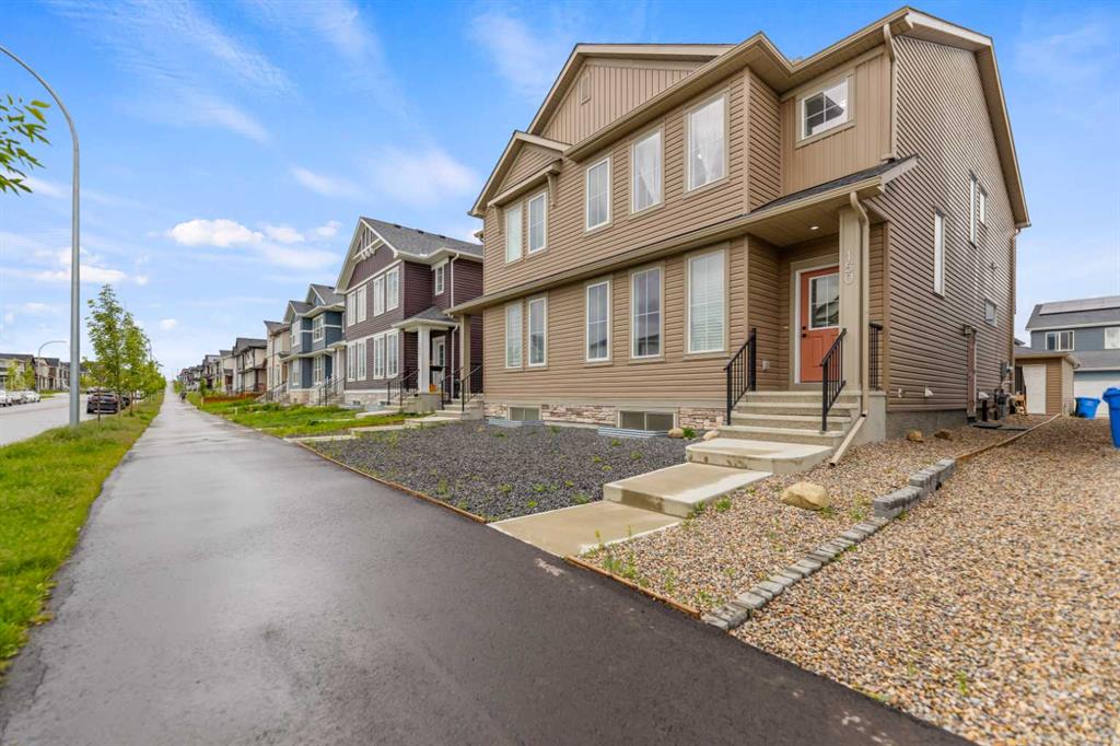 Picture of 150 Ambleton Drive NW, Calgary Real Estate Listing