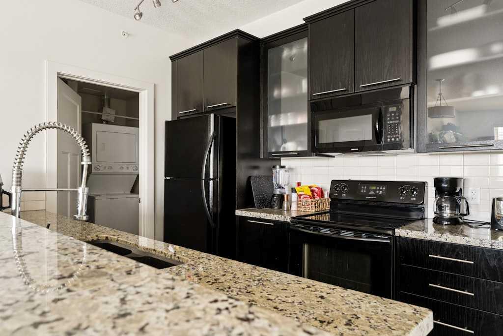 Picture of 313, 3410 20 Street SW, Calgary Real Estate Listing