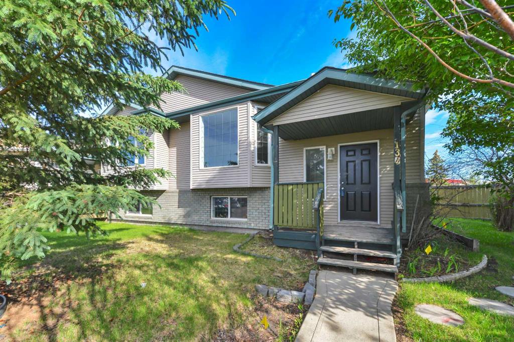 Picture of 132 Kirkland Close , Red Deer Real Estate Listing