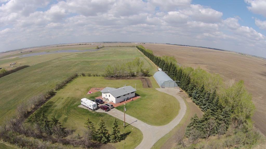 Picture of 252117 Range Road 281  , Rural Rocky View County Real Estate Listing