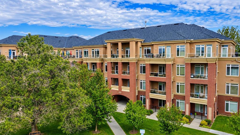Picture of 7101, 14 Hemlock Crescent SW, Calgary Real Estate Listing
