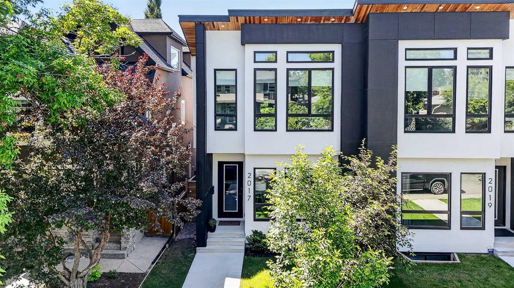 Picture of 2017 42 Avenue SW, Calgary Real Estate Listing