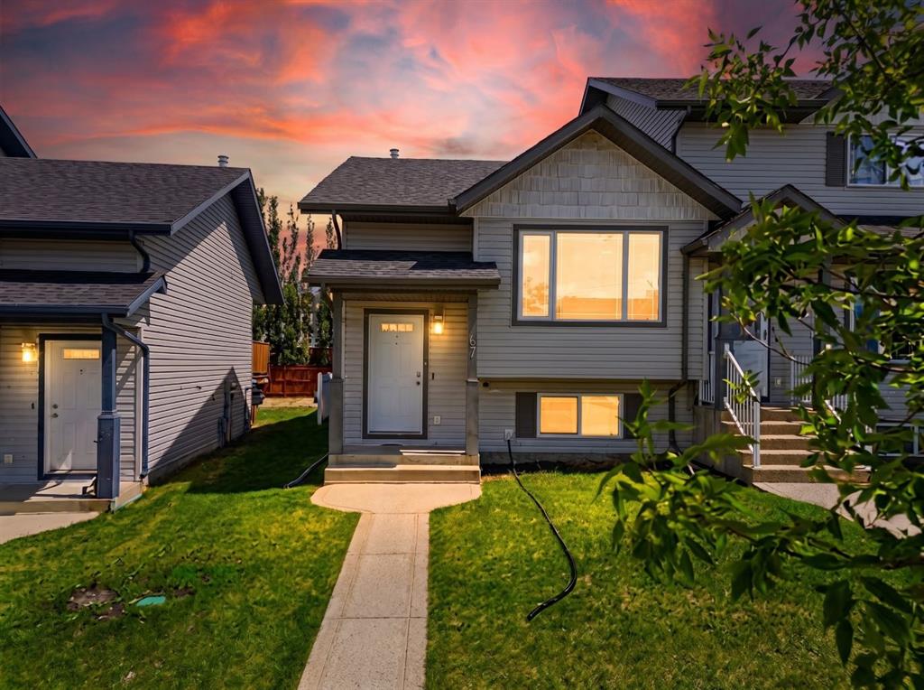 Picture of 67 Lakeway Boulevard , Sylvan Lake Real Estate Listing