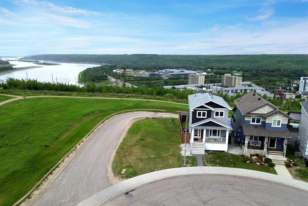 Picture of 868 Athabasca Avenue , Fort McMurray Real Estate Listing