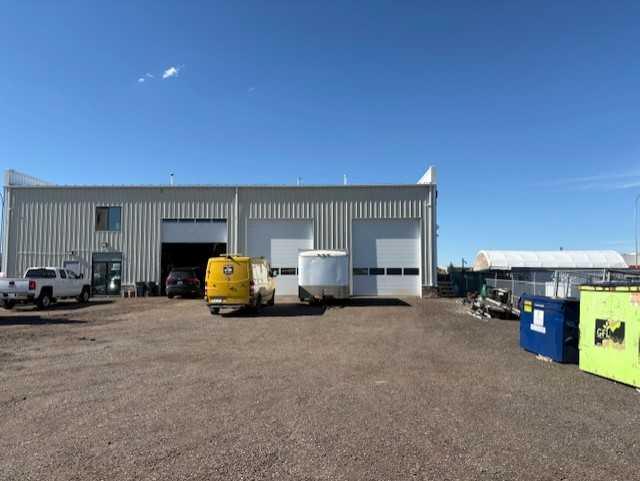 Picture of 5235 28 Avenue , Calgary Real Estate Listing