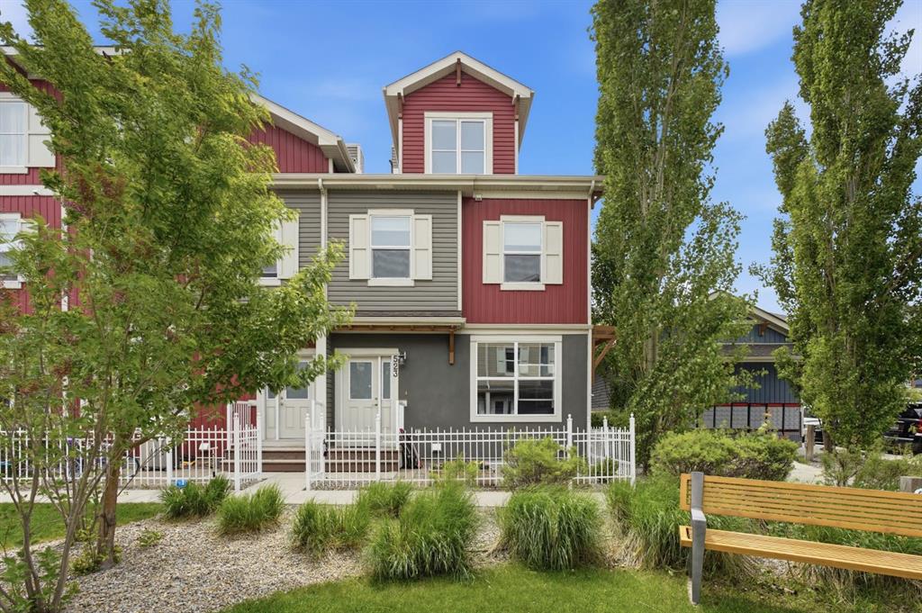 Picture of 523, 10 Auburn Bay Avenue SE, Calgary Real Estate Listing