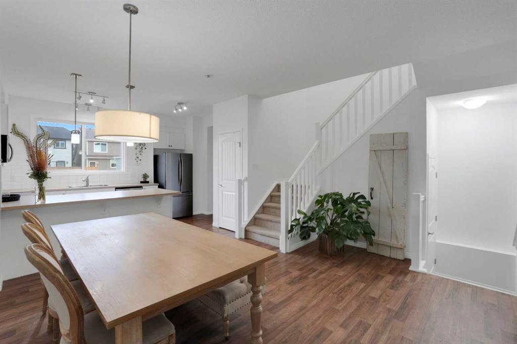 Picture of 111 Masters Link SE, Calgary Real Estate Listing