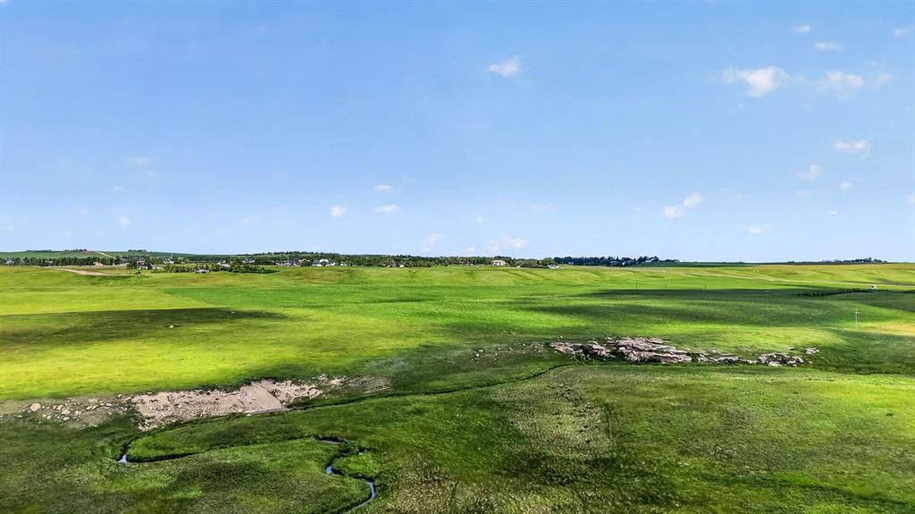 Picture of 516, 238 Sage Valley Common NW, Calgary Real Estate Listing