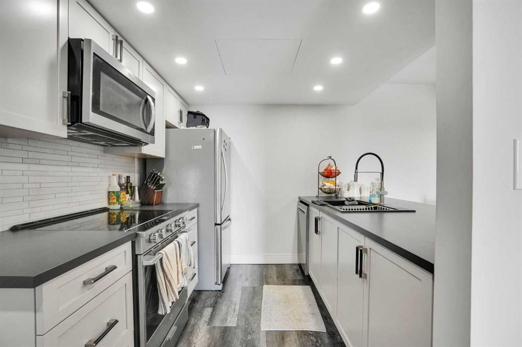 Picture of 603, 2011 University Drive NW, Calgary Real Estate Listing