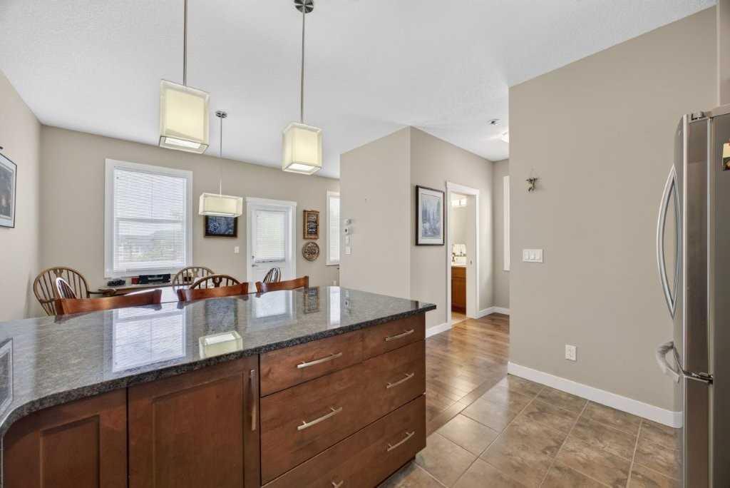 Picture of 913 Evanston Square NW, Calgary Real Estate Listing