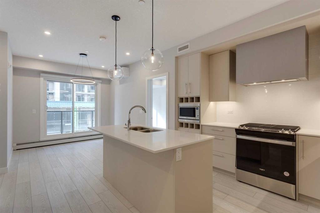 Picture of 206, 8370 Broadcast Avenue SW, Calgary Real Estate Listing
