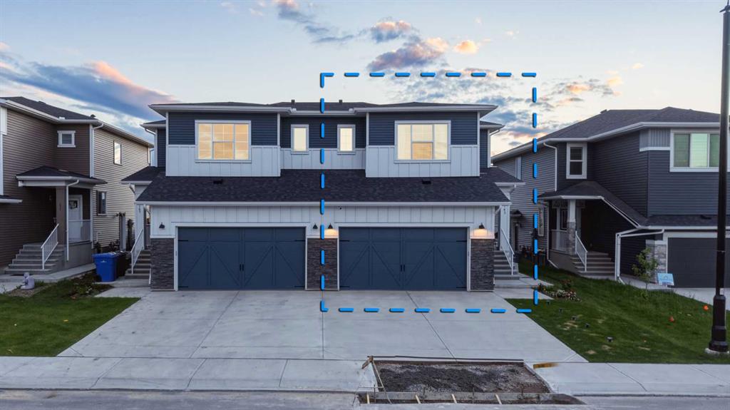 Picture of 163 DAWSON WHARF RISE Mount , Chestermere Real Estate Listing