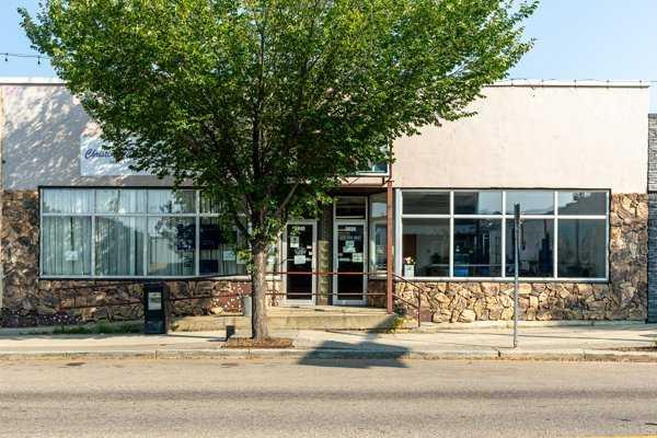 Picture of 5036 50 Street , Innisfail Real Estate Listing