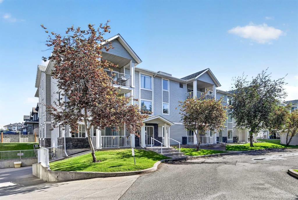 Picture of 105, 5105 Valleyview Park SE, Calgary Real Estate Listing