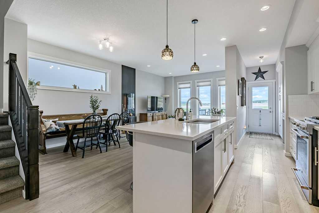 Picture of 179 Heritage Heights , Cochrane Real Estate Listing