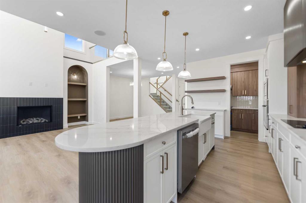 Picture of 59 Walcrest View , Calgary Real Estate Listing