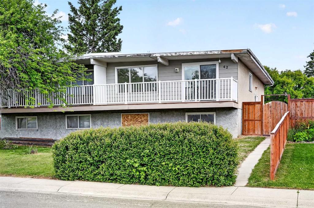 Picture of 42 Huntford Close NE, Calgary Real Estate Listing