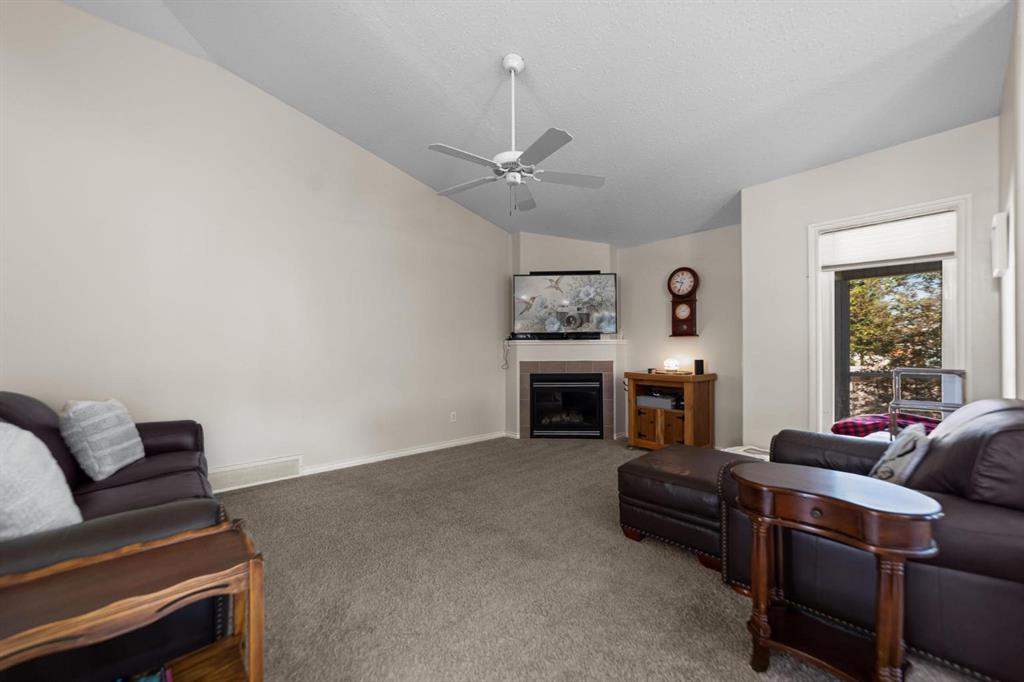 Picture of 313 Hanson Street , Bawlf Real Estate Listing