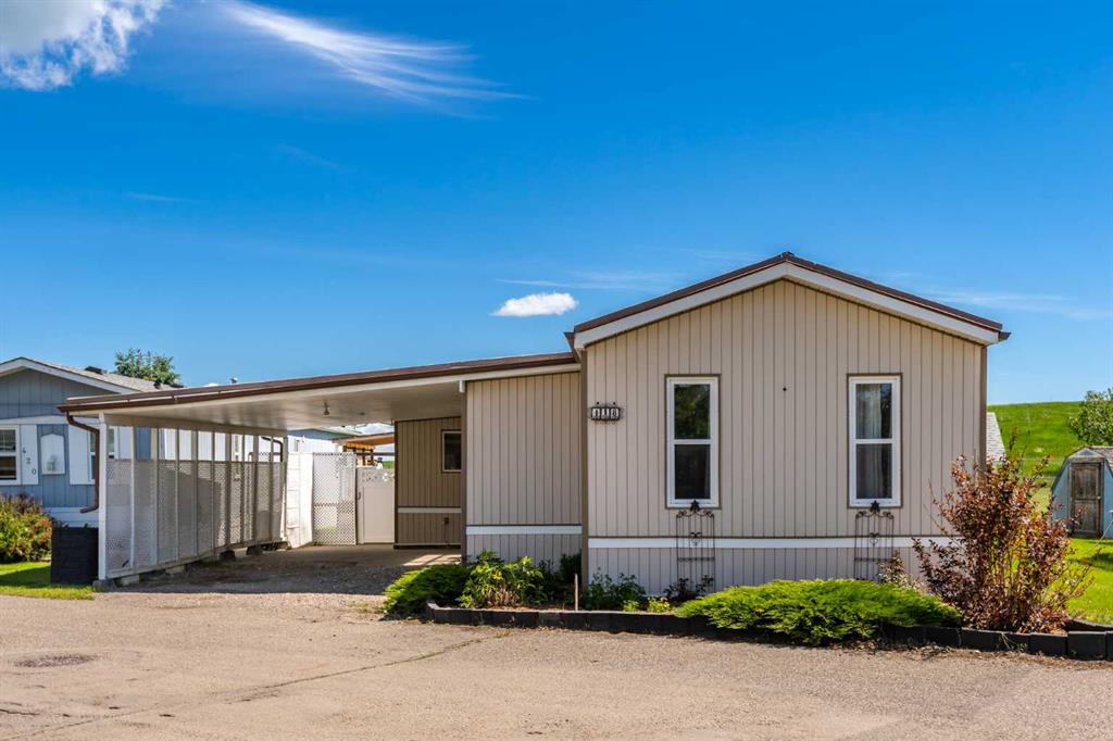 Picture of 418 Homestead Trail SE, High River Real Estate Listing