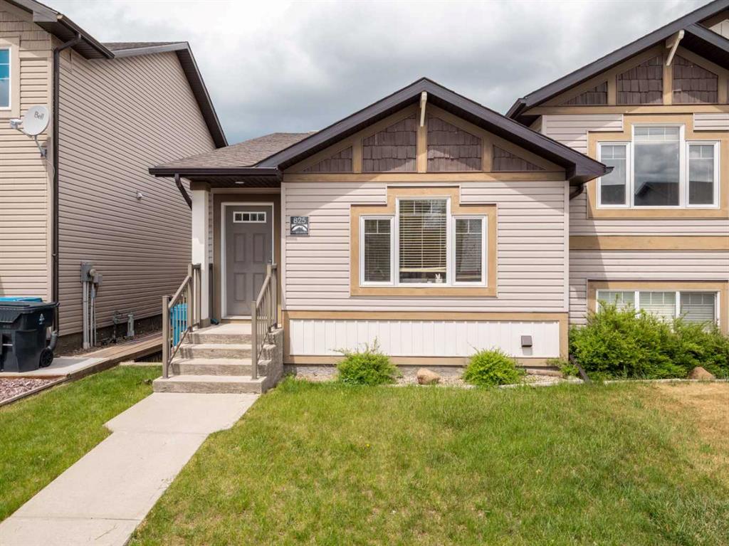 Picture of 825 Silkstone Close W, Lethbridge Real Estate Listing