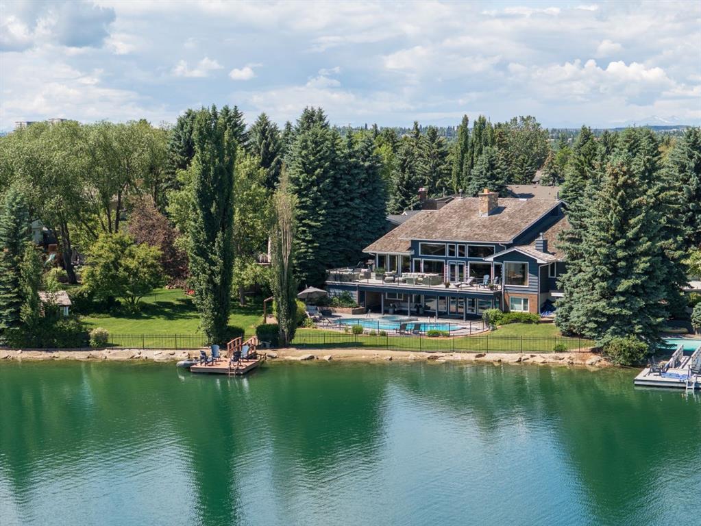 Picture of 120 Lake Placid Green SE, Calgary Real Estate Listing