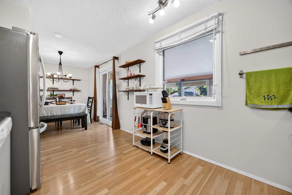 Picture of 6417 26 Avenue NE, Calgary Real Estate Listing