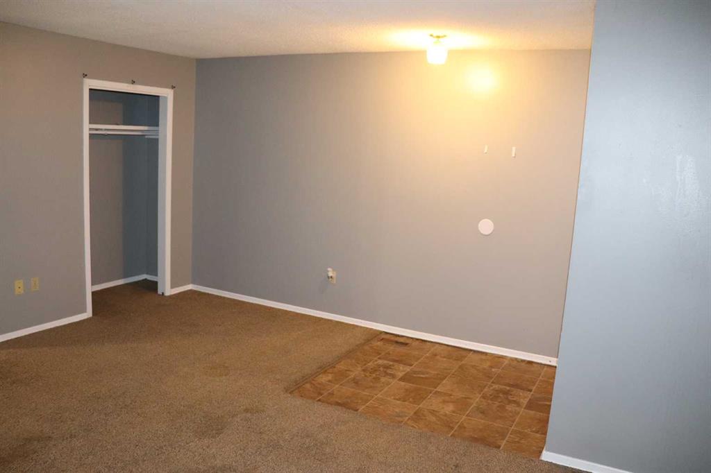 Picture of 5706 West Haven Drive  , Edson Real Estate Listing