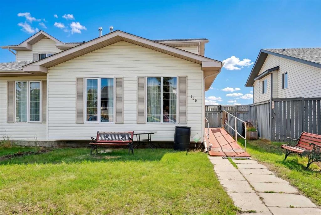 Picture of 149 Silver Drive , Blackfalds Real Estate Listing