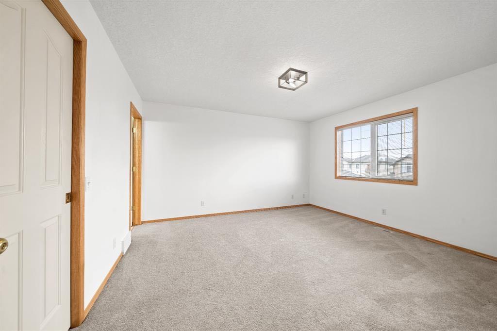 Picture of 41 Bow Ridge Drive , Cochrane Real Estate Listing