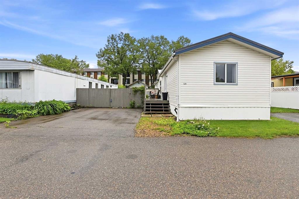 Picture of 221, 5029 34 Street , Red Deer Real Estate Listing