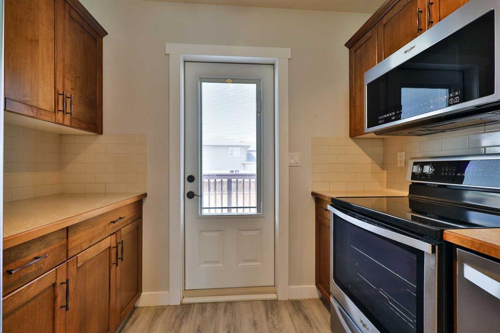 Picture of 1988 Parkside Way , Coaldale Real Estate Listing