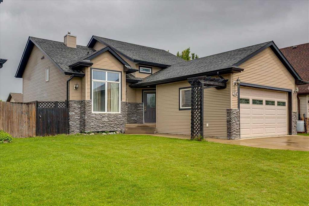 Picture of 114 Jenner Crescent , Red Deer Real Estate Listing