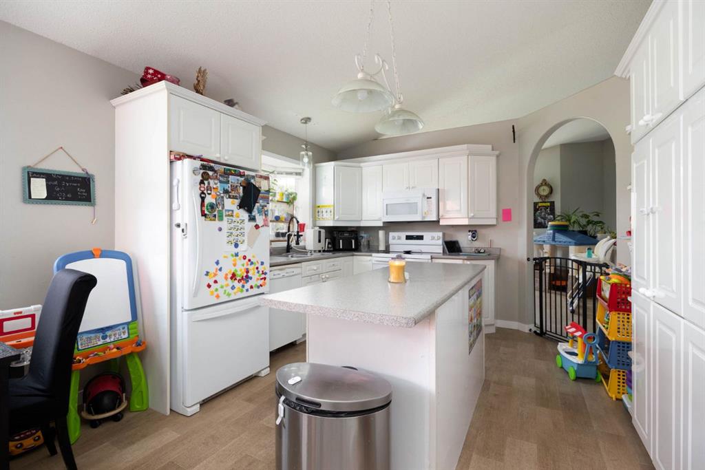 Picture of 227 Warren Road , Fort McMurray Real Estate Listing