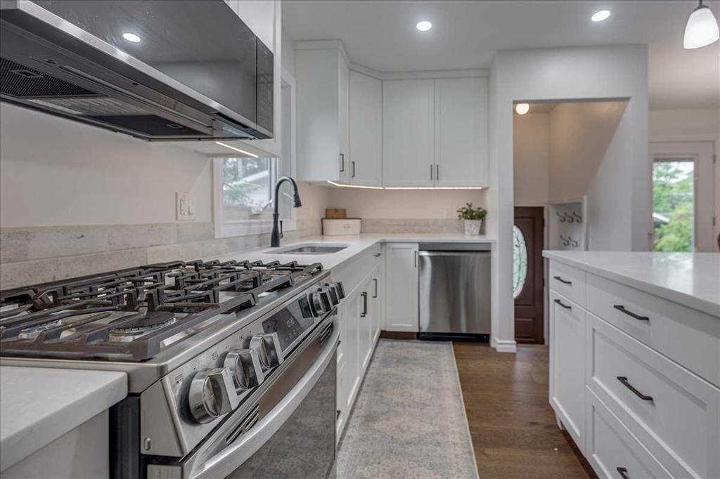 Picture of 109 Selkirk Boulevard , Red Deer Real Estate Listing
