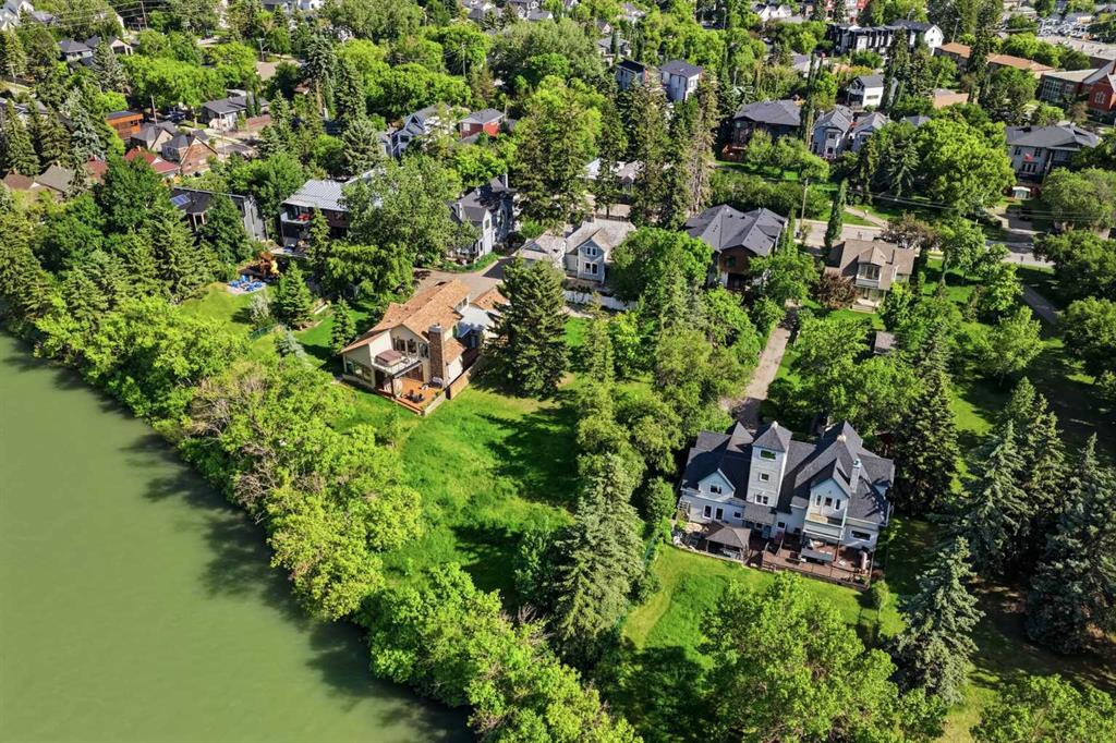 Picture of 10 Major Stewart Lane SE, Calgary Real Estate Listing