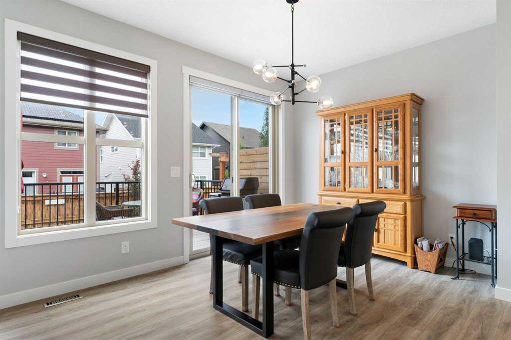 Picture of 264 Riviera Way , Cochrane Real Estate Listing