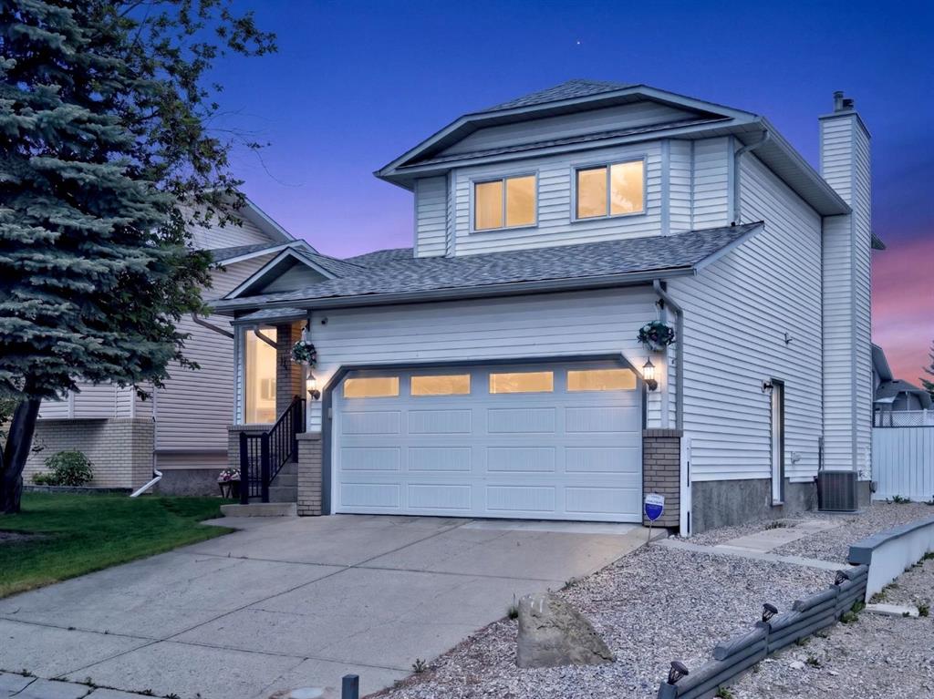 Picture of 70 Pasadena Gardens NE, Calgary Real Estate Listing