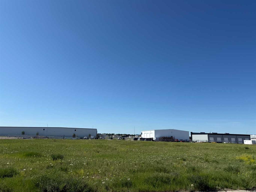 Picture of 921 11 Avenue , Coaldale Real Estate Listing