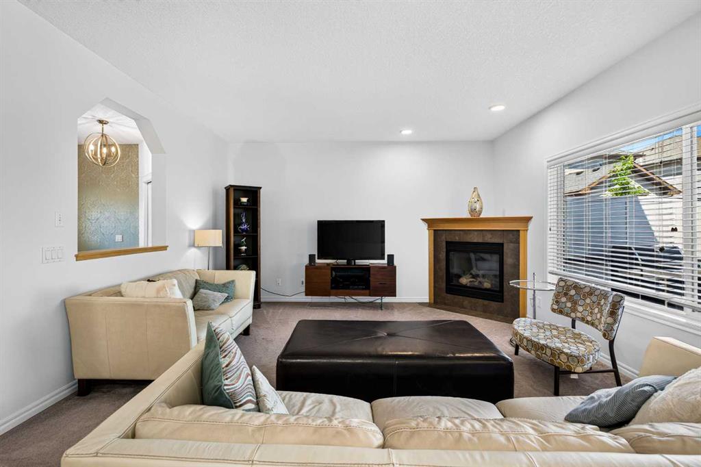 Picture of 444 Rainbow Falls Way , Chestermere Real Estate Listing